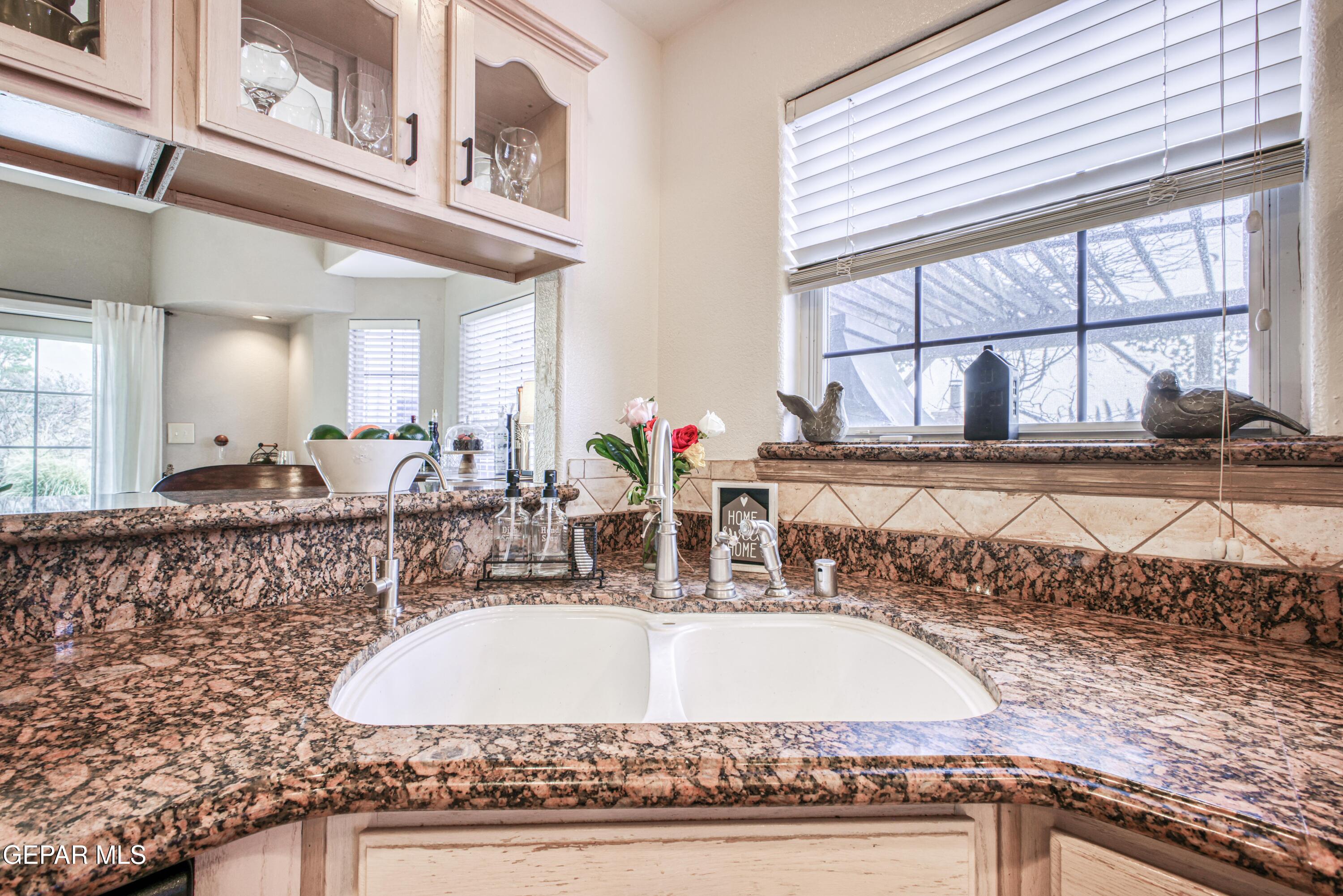 1420 Cloud Ridge Drive El Paso, TX 79912 - Photo 14 of 77 362A3803_HDR (1)
