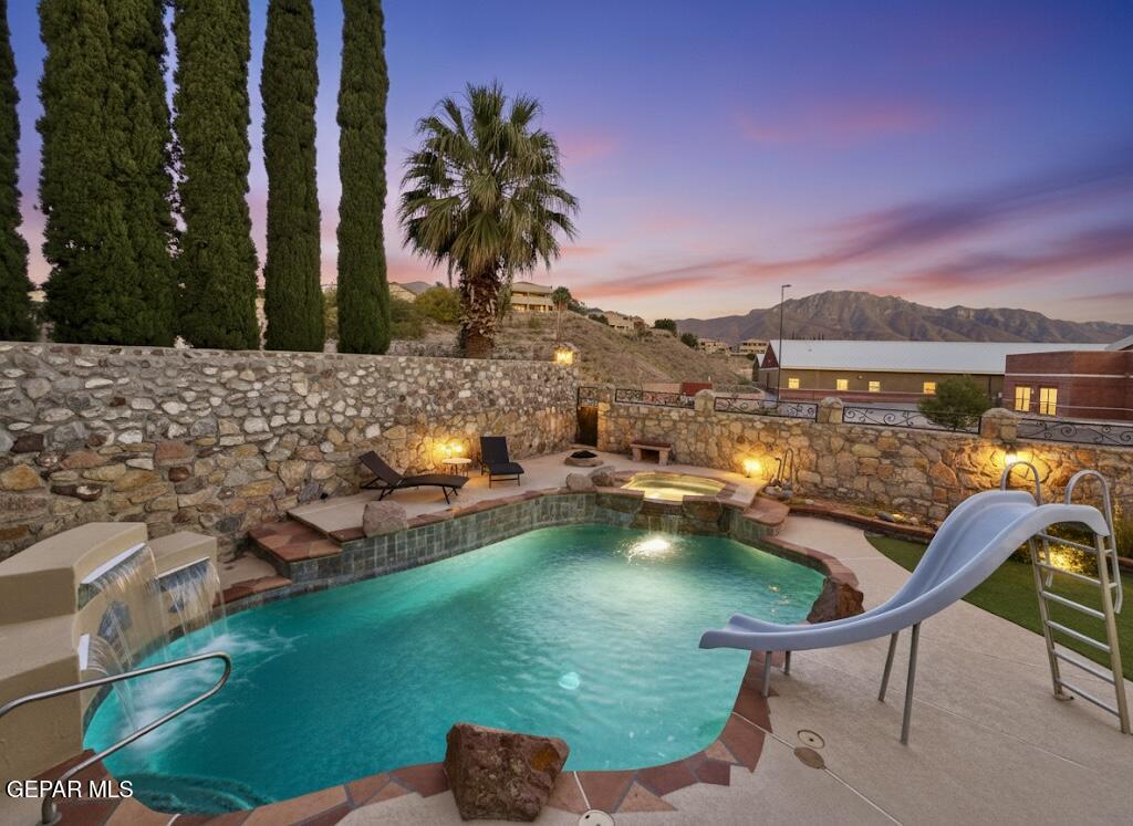1420 Cloud Ridge Drive El Paso, TX 79912 - Photo 2 of 77 Backyard Resort-style Pool