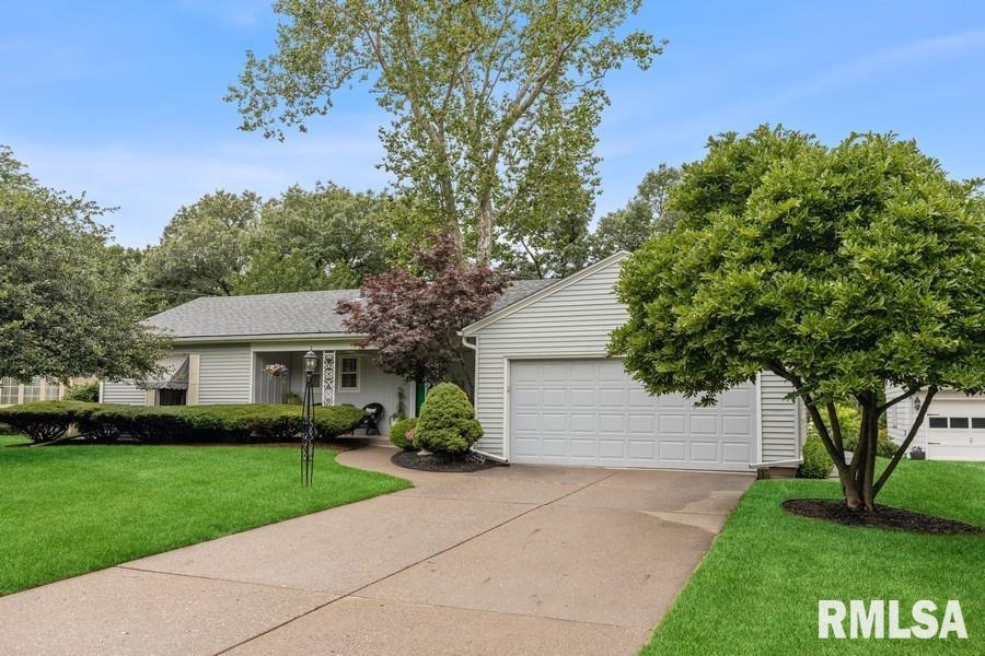 2312 Fairhaven Road Davenport, IA 52803 - Photo 2 of 27 Gallery Image 2