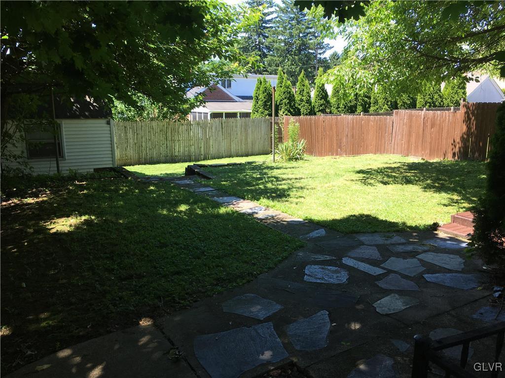 2618 Nazareth Road Easton, PA 18045 - Photo 27 of 27 Back yard from side