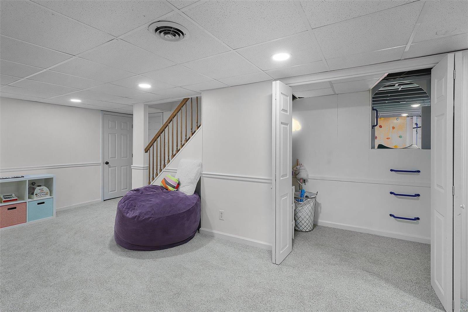 2106 Crystal Drive St. Louis, MO 63131 - Photo 30 of 40