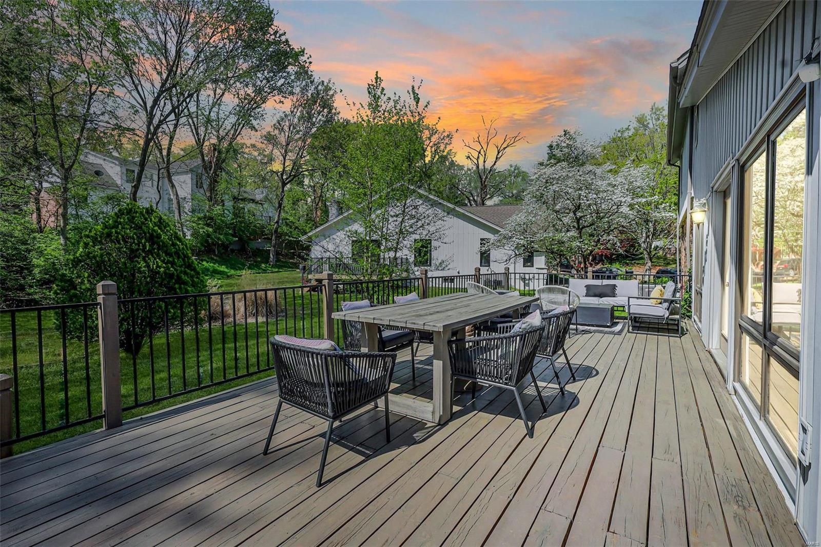 2106 Crystal Drive St. Louis, MO 63131 - Photo 35 of 40