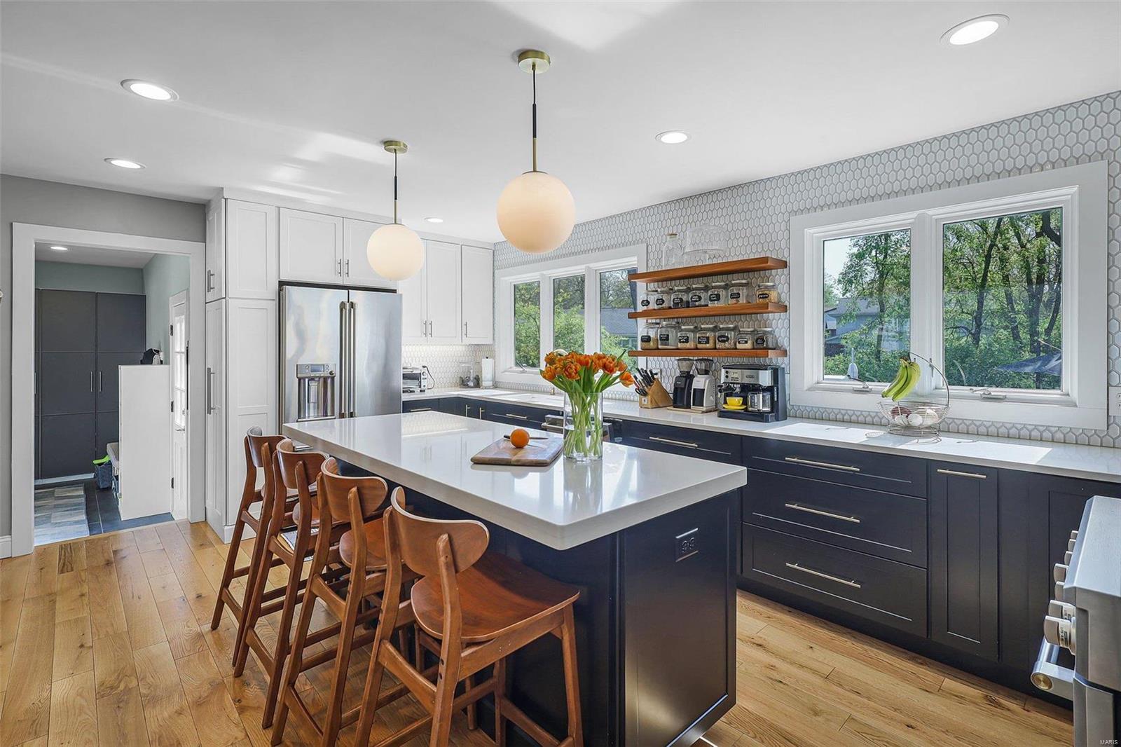 2106 Crystal Drive St. Louis, MO 63131 - Photo 9 of 40