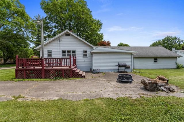 $209,900 | 504 South West Union Street, Monticello, IL 61856