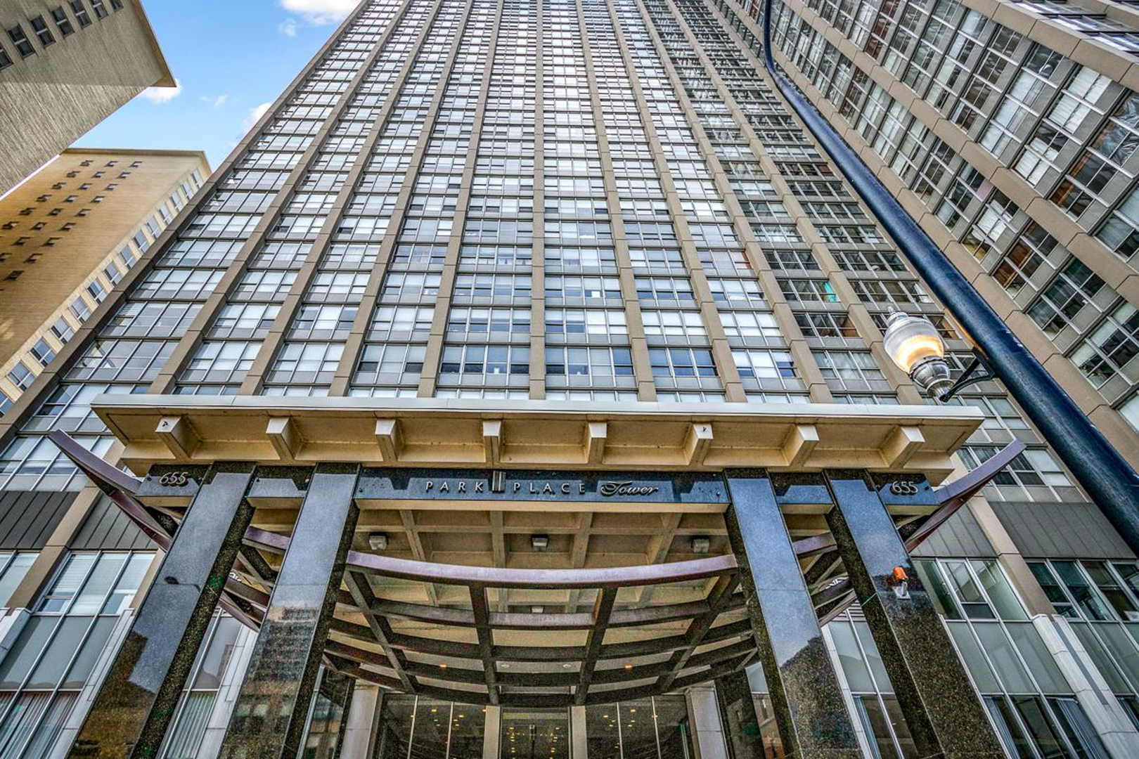 655 West Irving Park Road, Unit 1502 Chicago, IL 60613 - Photo 24 of 24 a view of a balcony