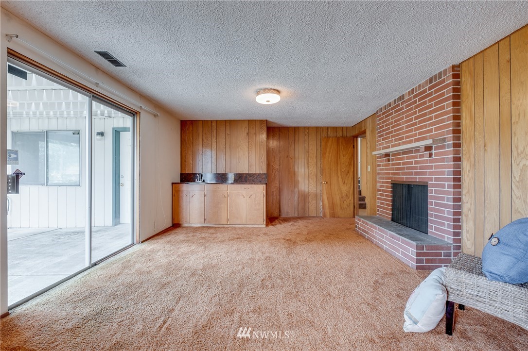3257 Halverson Avenue Bremerton, WA 98310 - Photo 15 of 25 Gallery Image 15