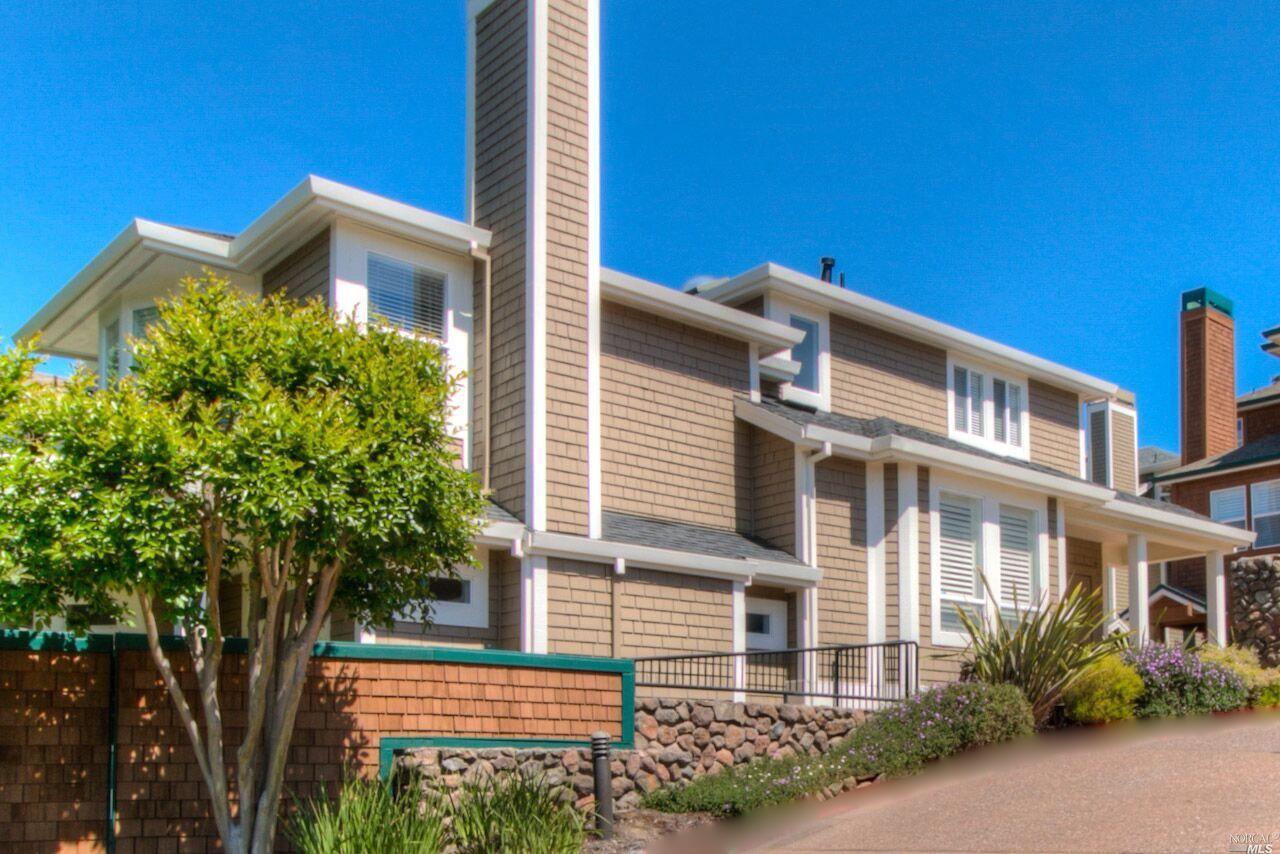 34 Smith Ranch Court San Rafael, CA 94903 - Photo 1 of 1 front view of a building