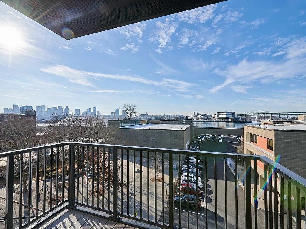 301 Border Street, Unit 508 Boston, MA 02128 - Photo 12 of 24
