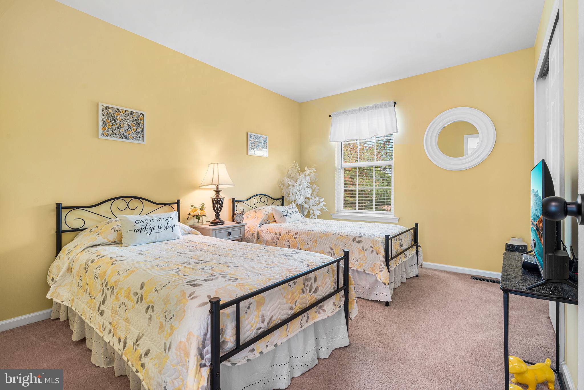 19 Howard Street Carneys Point, NJ 08069 - Photo 28 of 39 a bedroom with bed and a window
