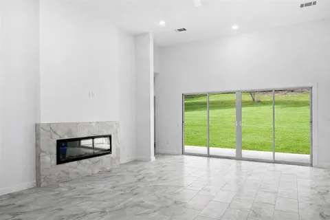 $449,900 | 20714 Northland Drive, Lago Vista, TX 78645