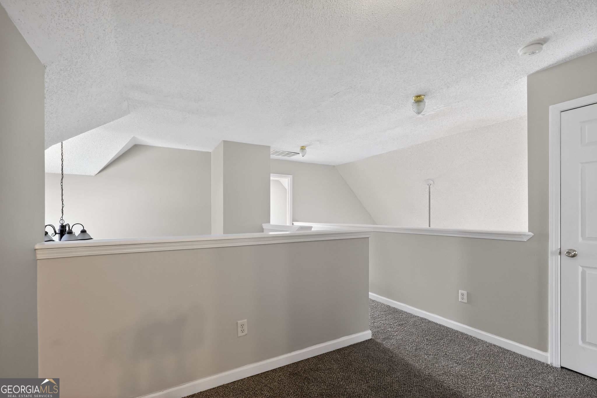 4708 Golod Way Lithonia, GA 30038 - Photo 26 of 33 a view of cabinets and window