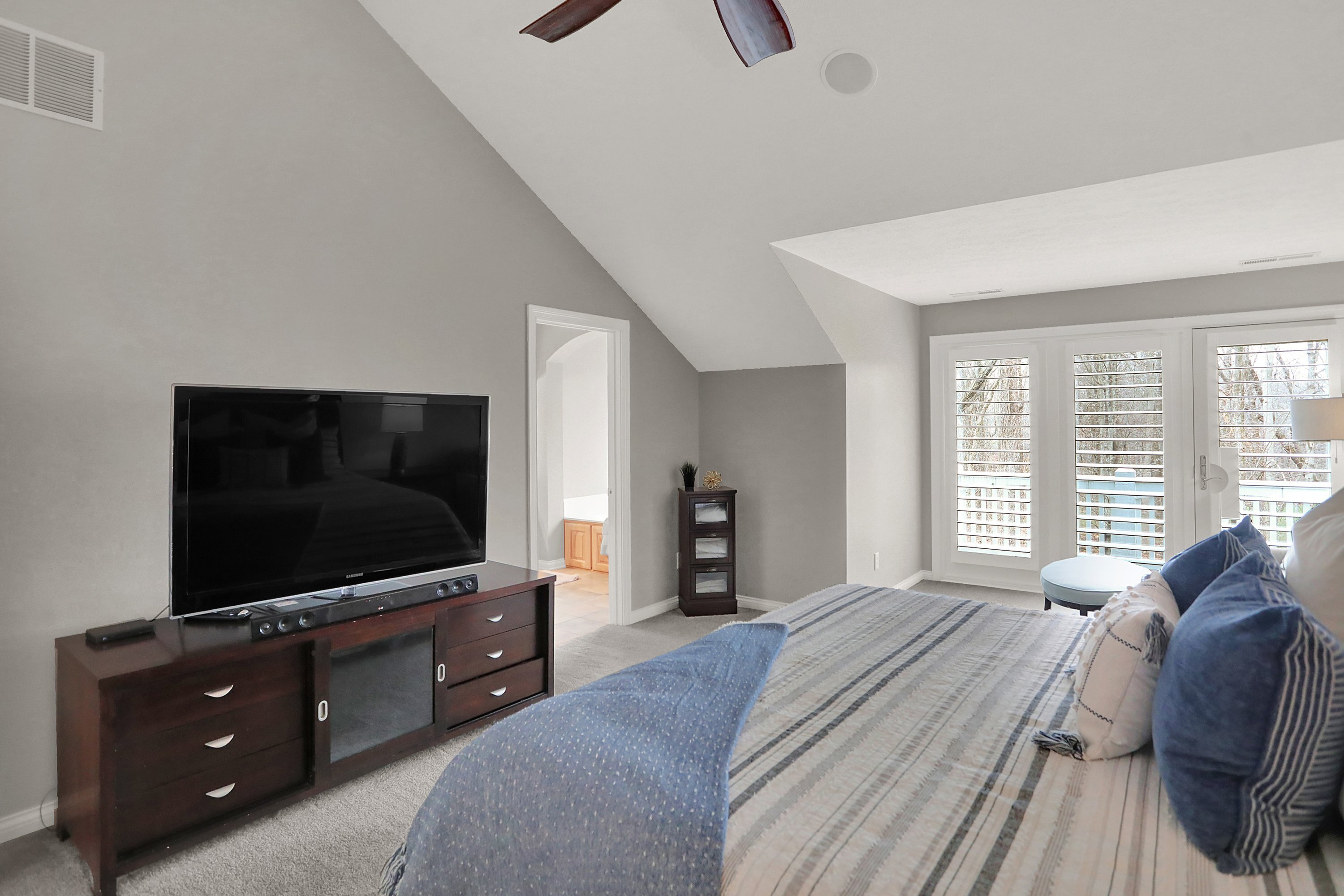 10653 Geist Ridge Court Fishers, IN 46040 - Photo 32 of 75 Gallery Image 32