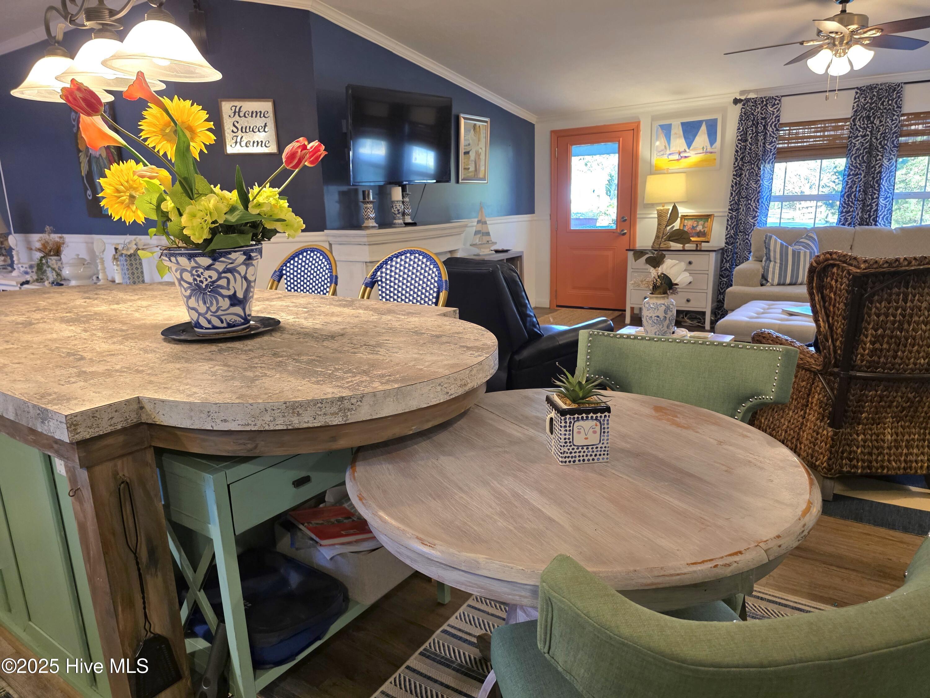 1873 State Rte 101 Beaufort, NC 28516 - Photo 10 of 49 20251112_155450