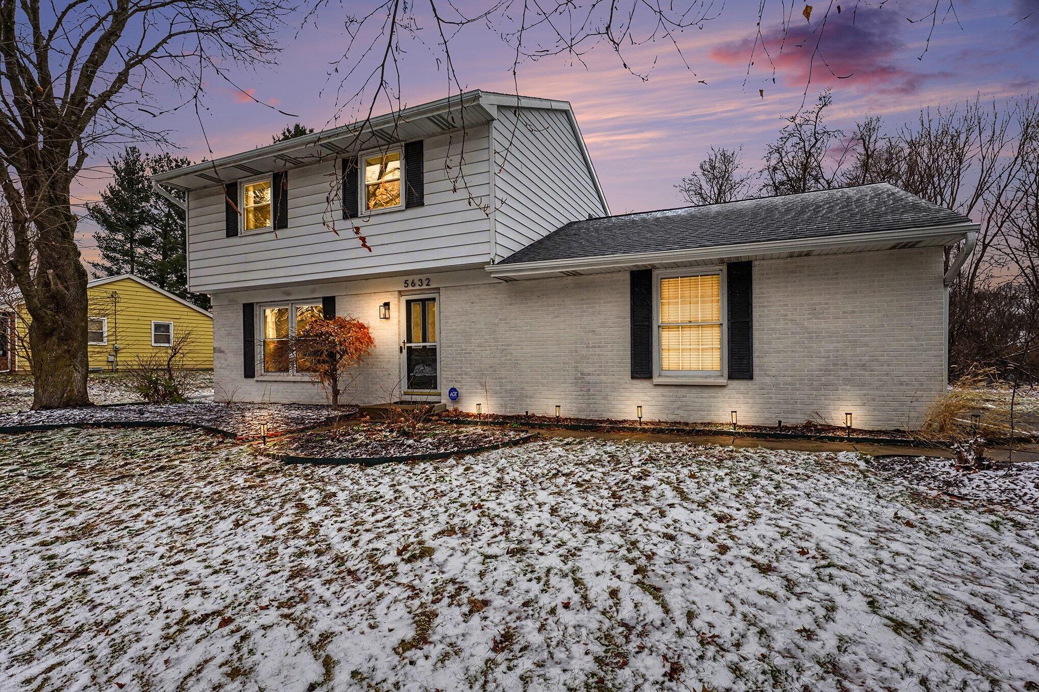 5632 Castleton Lane Kalamazoo, MI 49009 - Photo 1 of 32 Primary