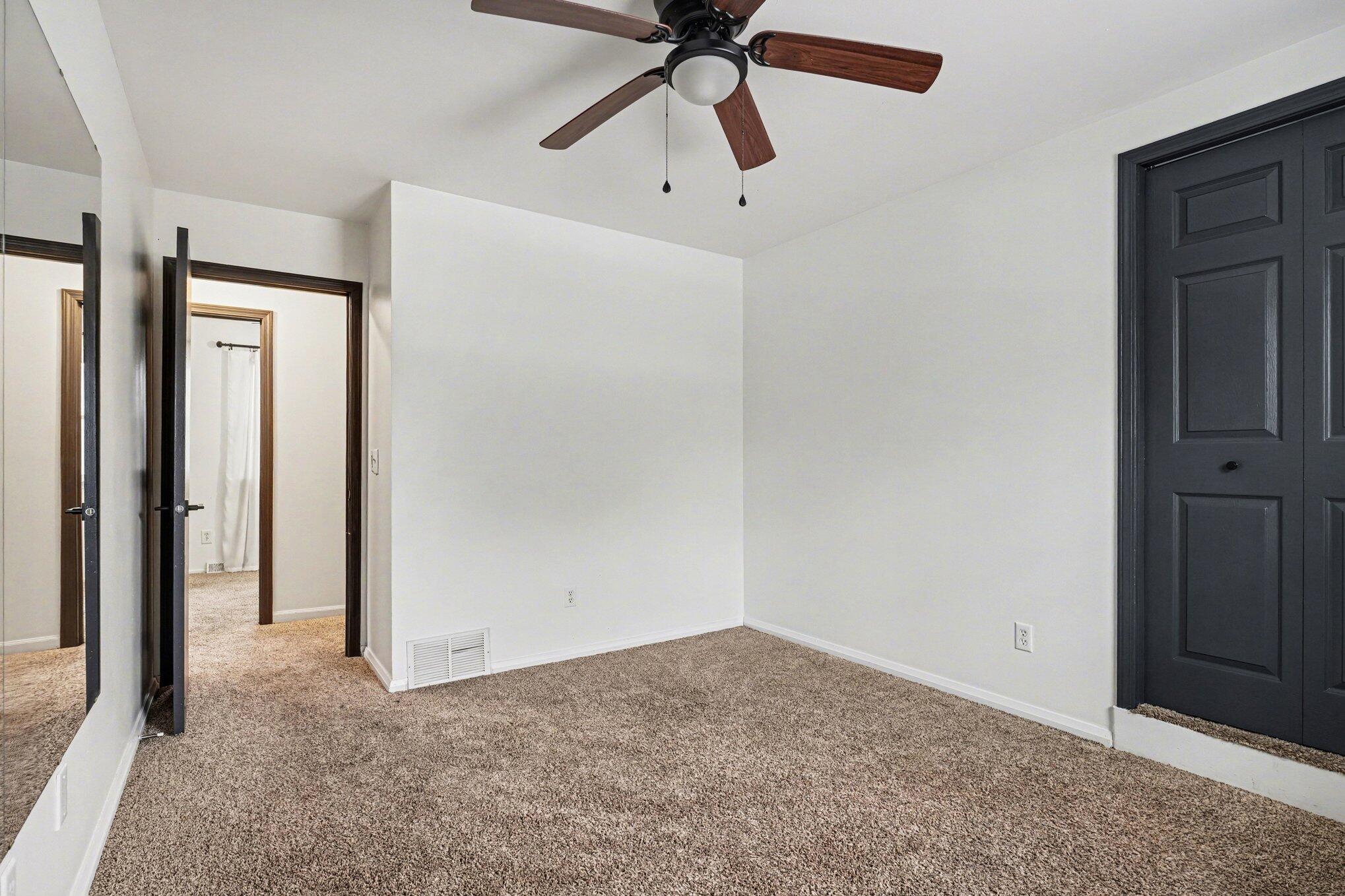 5632 Castleton Lane Kalamazoo, MI 49009 - Photo 23 of 32 023_file_2556