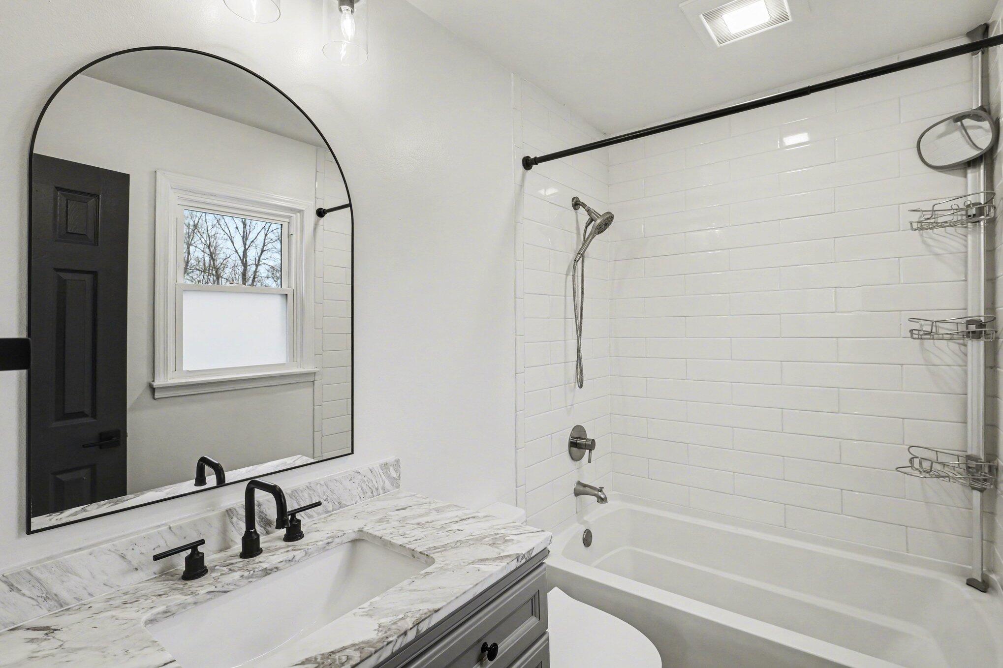 5632 Castleton Lane Kalamazoo, MI 49009 - Photo 26 of 32 026_file_9379