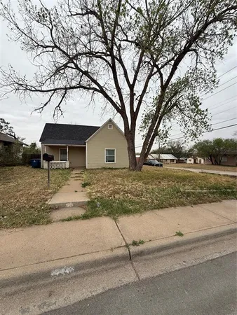$129,900 | 911 Elm Street, Sweetwater, TX 79556
