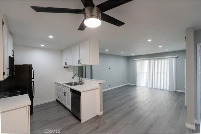 $2,900 | 4727 West 147th Street, Unit 122, Lawndale, CA 90260