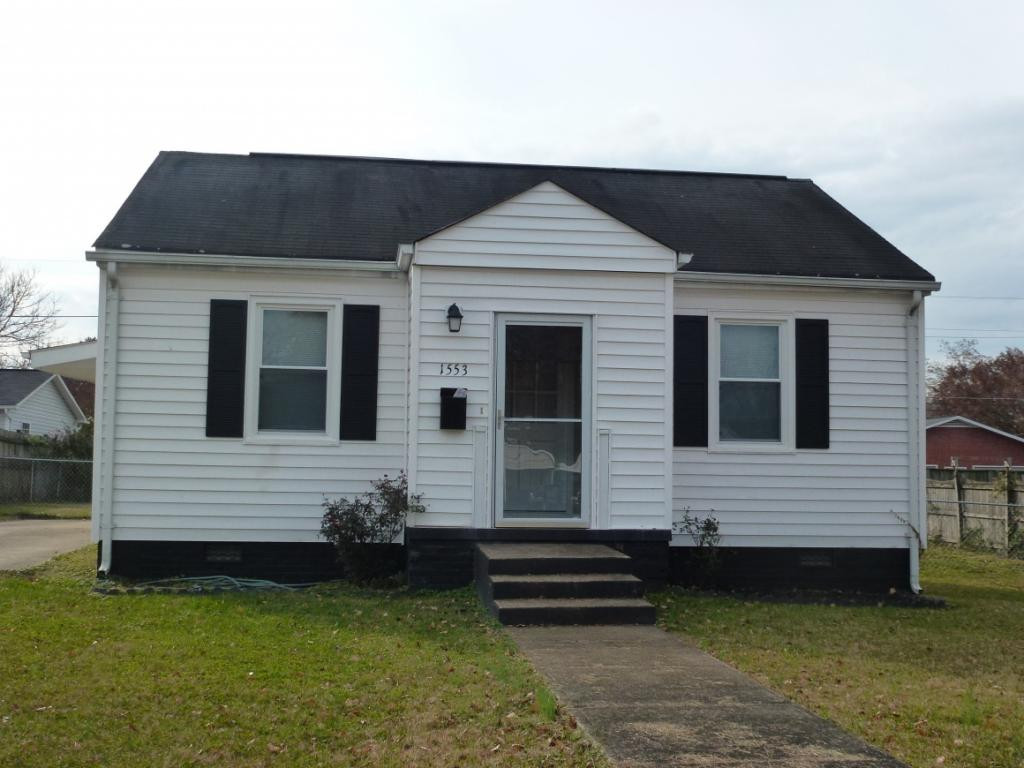 1553 Kings Road Kingsport, TN 37664 - Photo 1 of 15 Photo 1