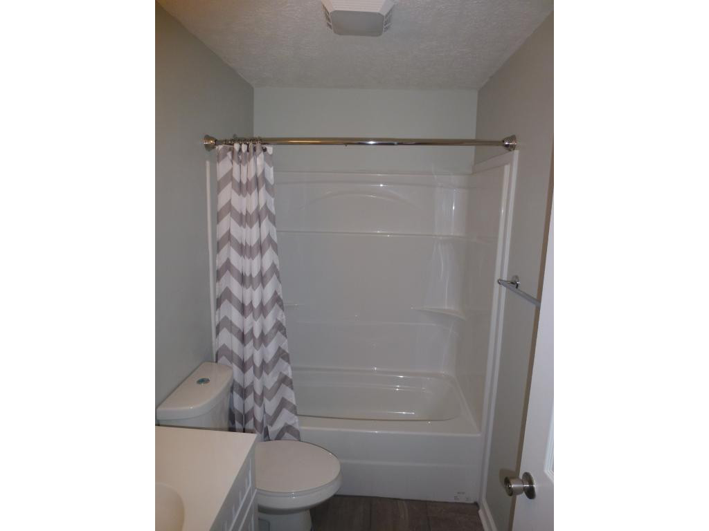 1553 Kings Road Kingsport, TN 37664 - Photo 12 of 15 Photo 12
