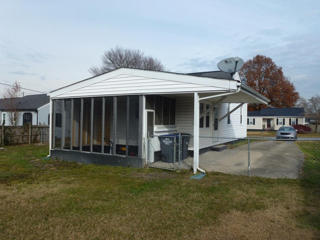 1553 Kings Road Kingsport, TN 37664 - Photo 4 of 15 Photo 4