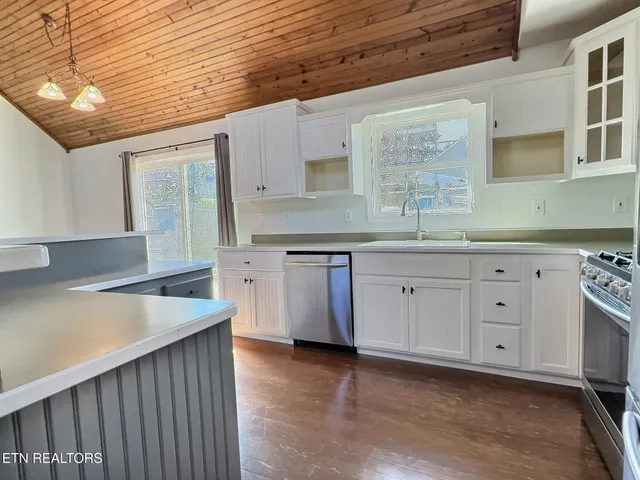 $453,490 | 1292 Martin Lane, La Follette, TN 37766