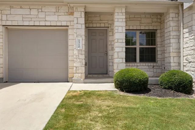 a house view with a outdoor space