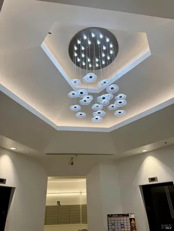 $3,900 | 6363 Christie Avenue, Unit 2513, Emeryville, CA 94608