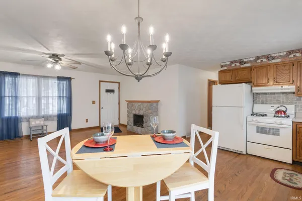 $249,900 | 452 Miami Drive, Nappanee, IN 46550