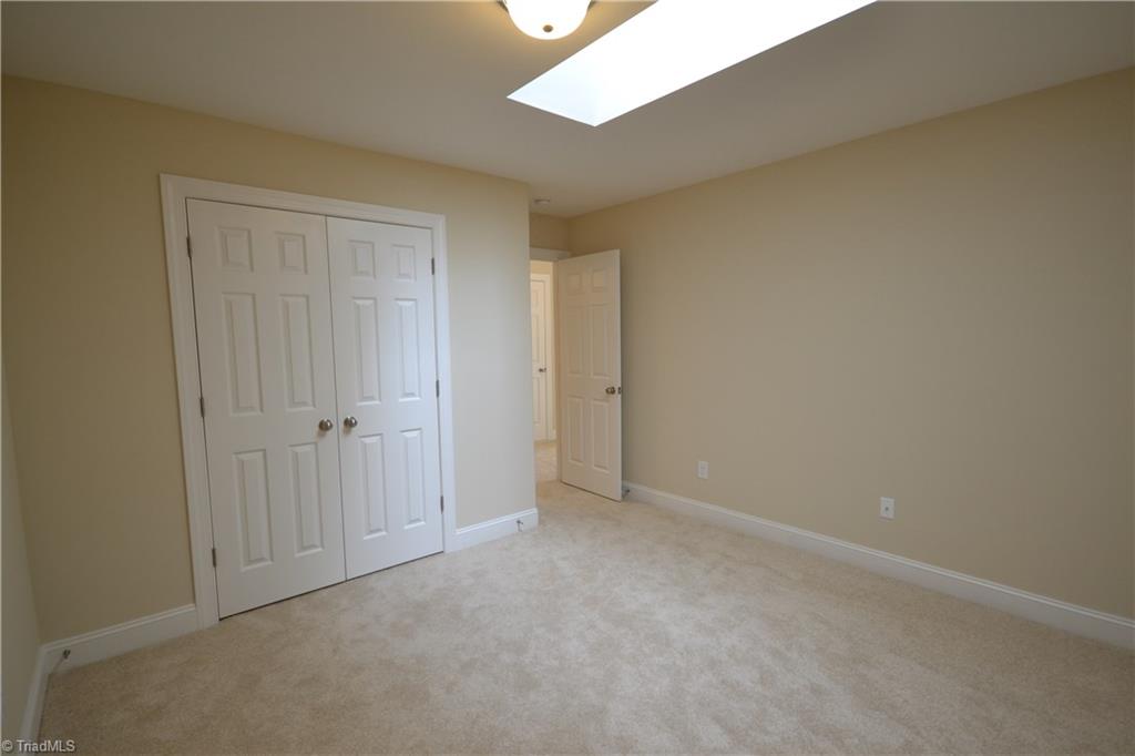 3518 Timbergate Lane High Point, NC 27265 - Photo 9 of 19 Gallery Image 9