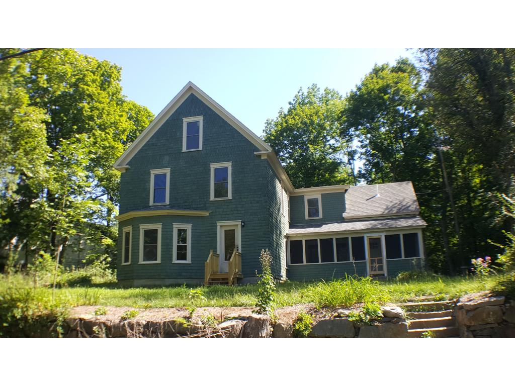 8 South Bennington Road Bennington, NH 03442 - Photo 1 of 27
