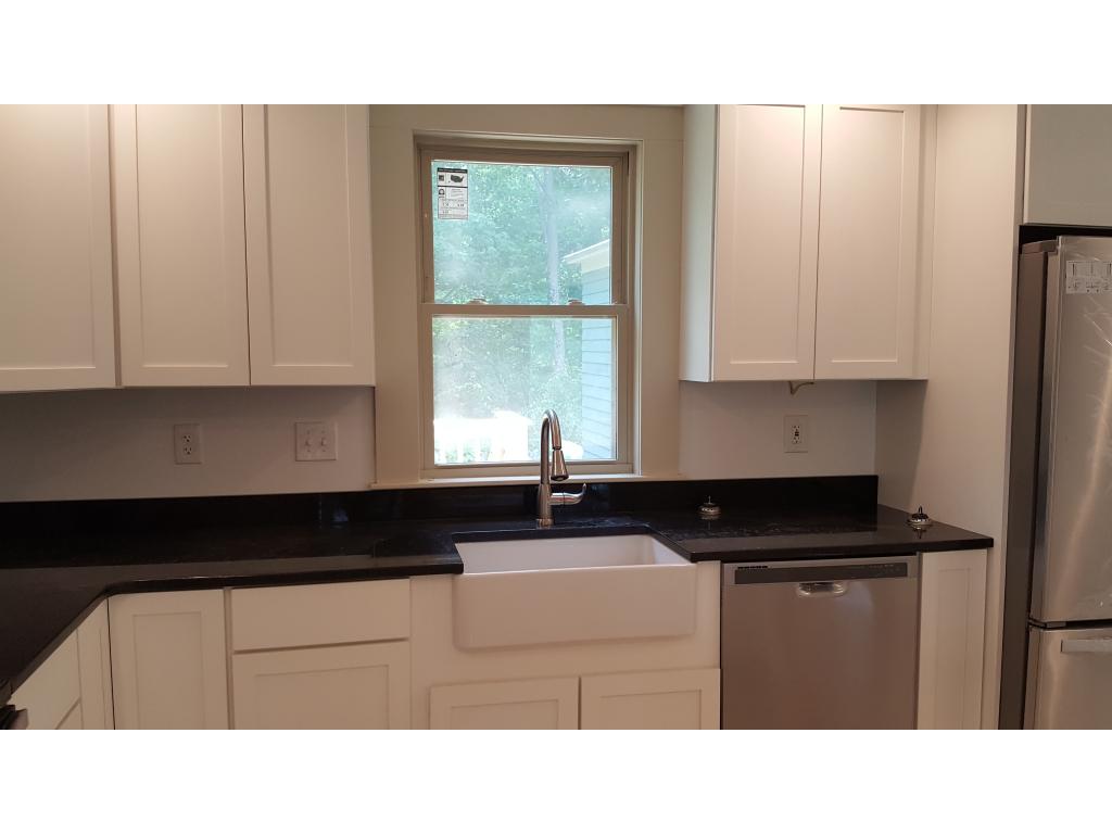 8 South Bennington Road Bennington, NH 03442 - Photo 6 of 27