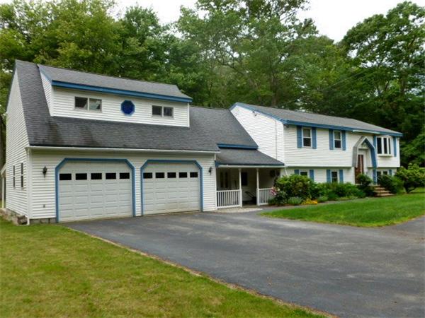 59 Crimson Road Billerica, MA 01821 - Photo 3 of 16 Gallery Image 3