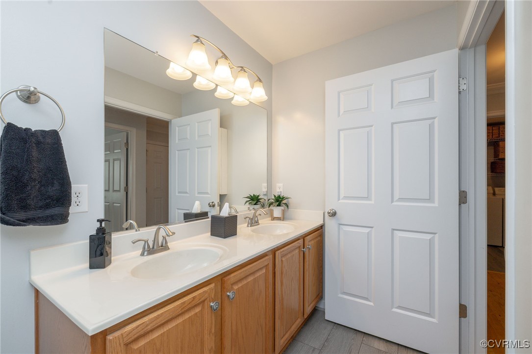 2165 Kennington Park Road, Unit 6 Aylett, VA 23009 - Photo 25 of 36 Hall bath right outside of bedroom 2