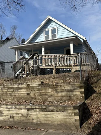 $209,900 | 3555 North Thomas Avenue, Minneapolis, MN 55412