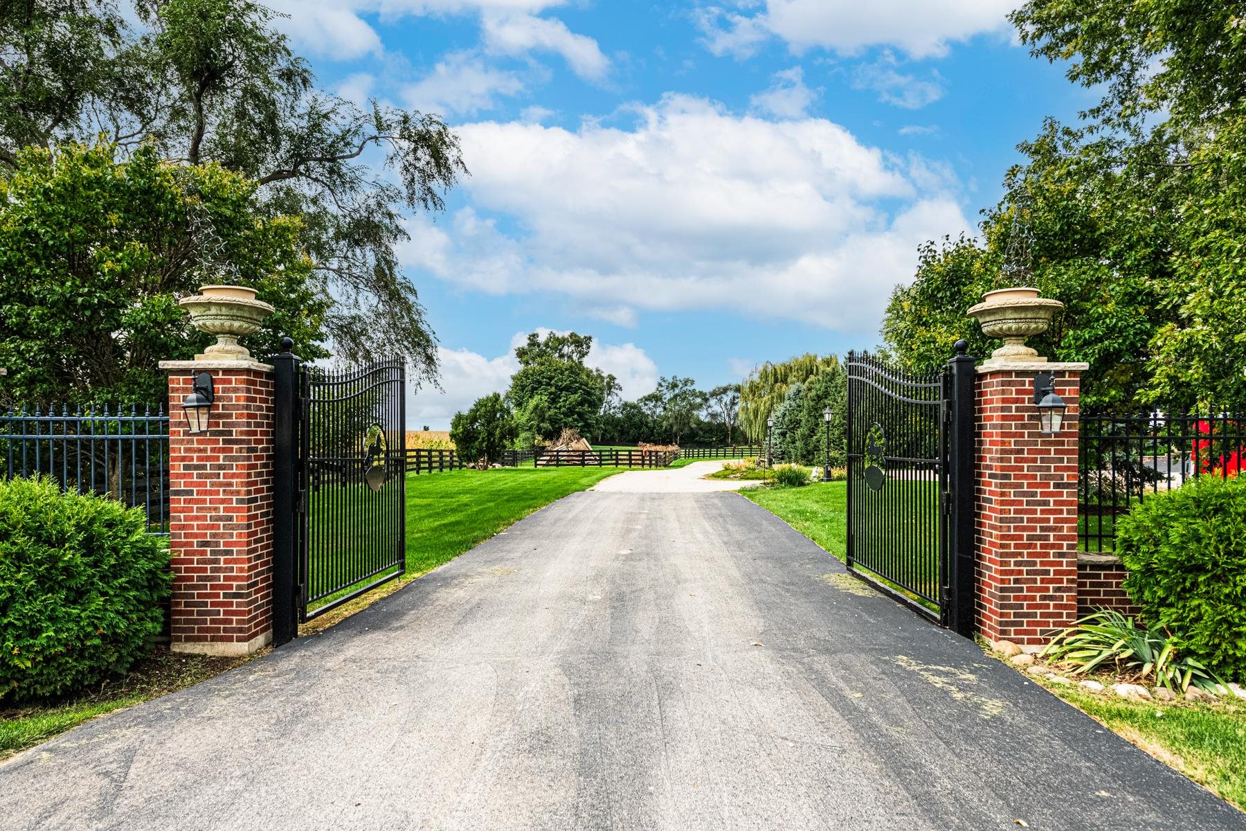 6715 Meyer Road Marengo, IL 60152 - Photo 6 of 72