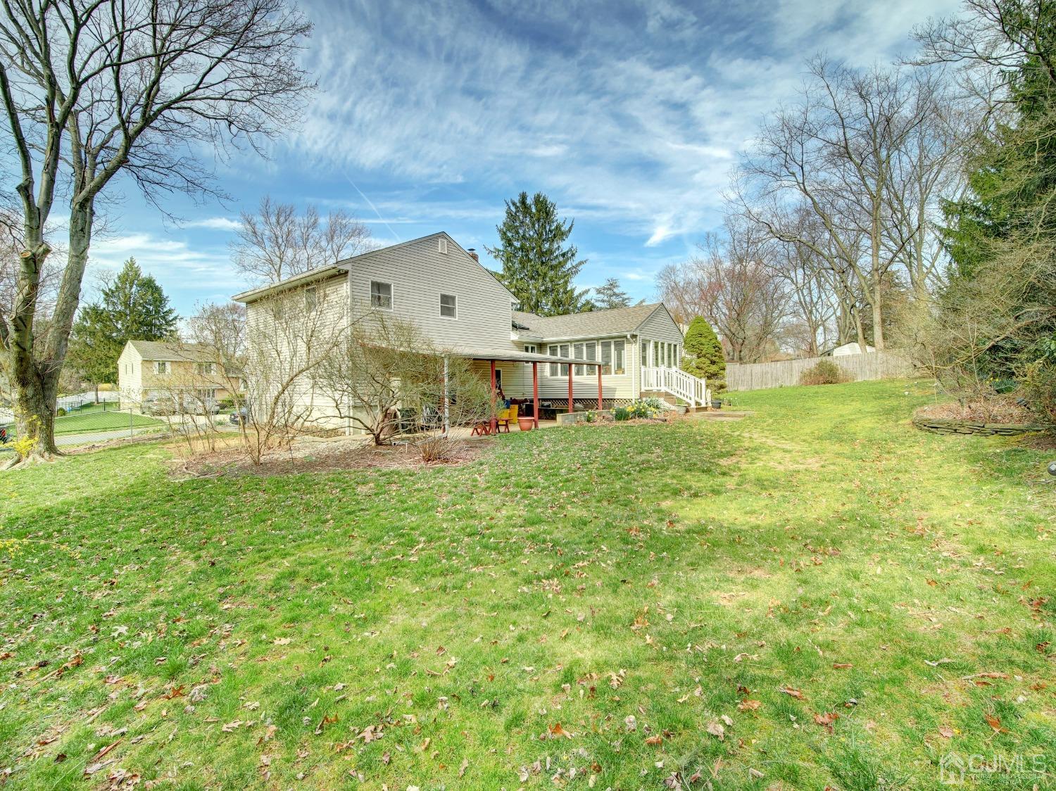 12 Valiant Road East Brunswick, NJ 08816 - Photo 3 of 13 Gallery Image 3