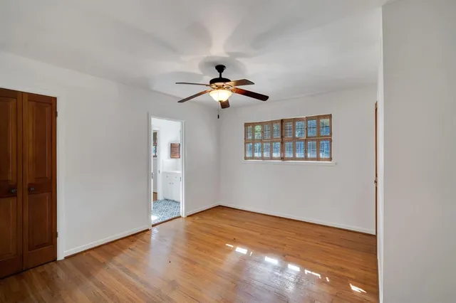 $2,300 | 1122 West Main Street, Waxahachie, TX 75165