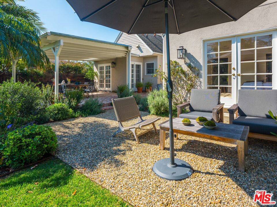 10558 Putney Road Los Angeles, CA 90064 - Photo 21 of 31 Gallery Image 21
