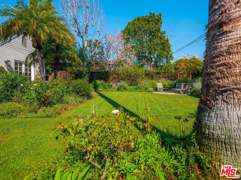 10558 Putney Road Los Angeles, CA 90064 - Photo 28 of 31 Gallery Image 28