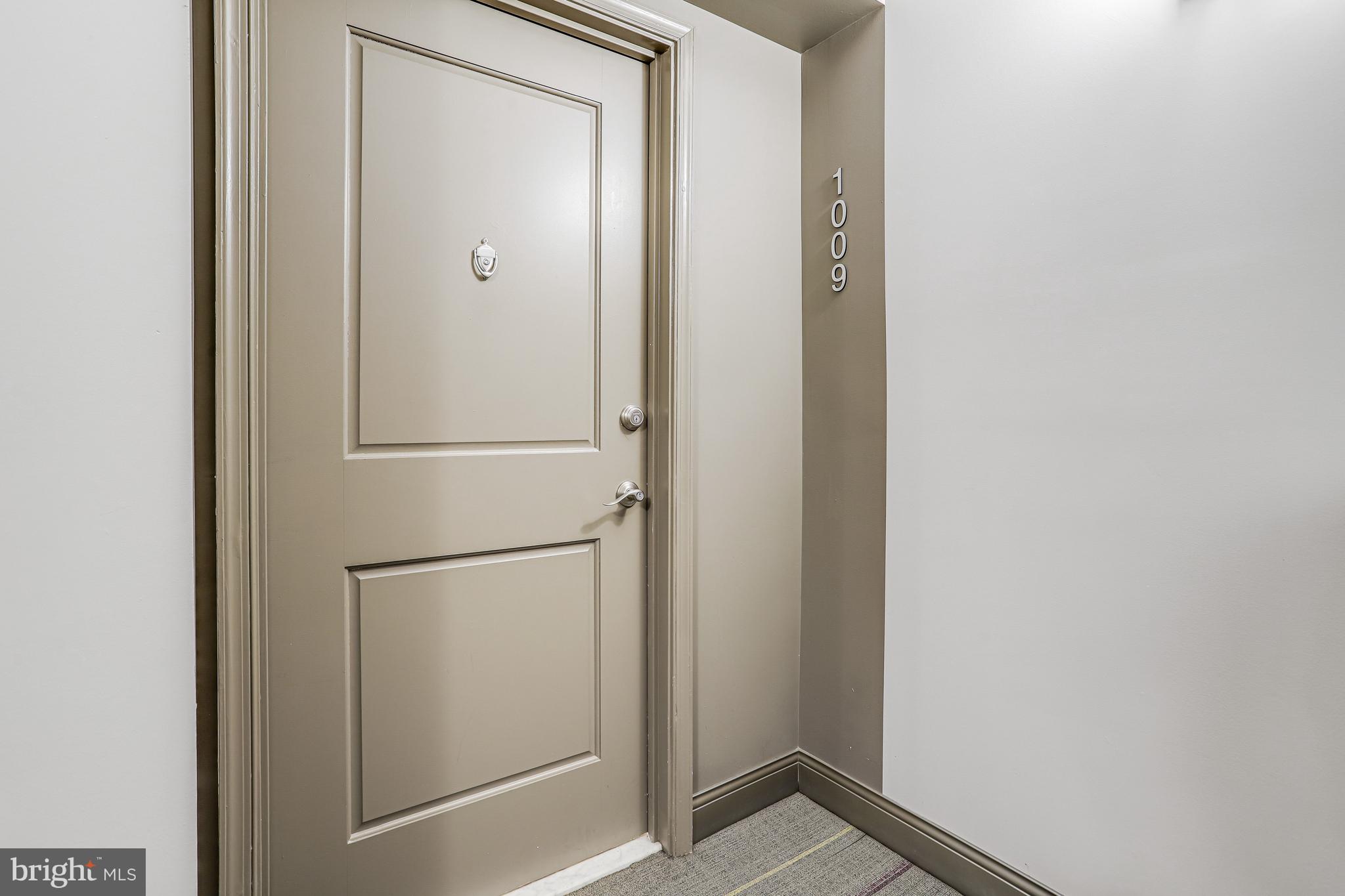 930 Wayne Avenue, Unit 1009 Silver Spring, MD 20910 - Photo 2 of 42 Welcome to 1009