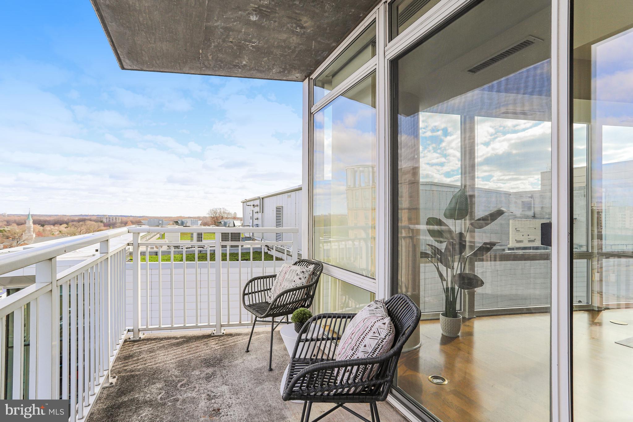 930 Wayne Avenue, Unit 1009 Silver Spring, MD 20910 - Photo 23 of 42