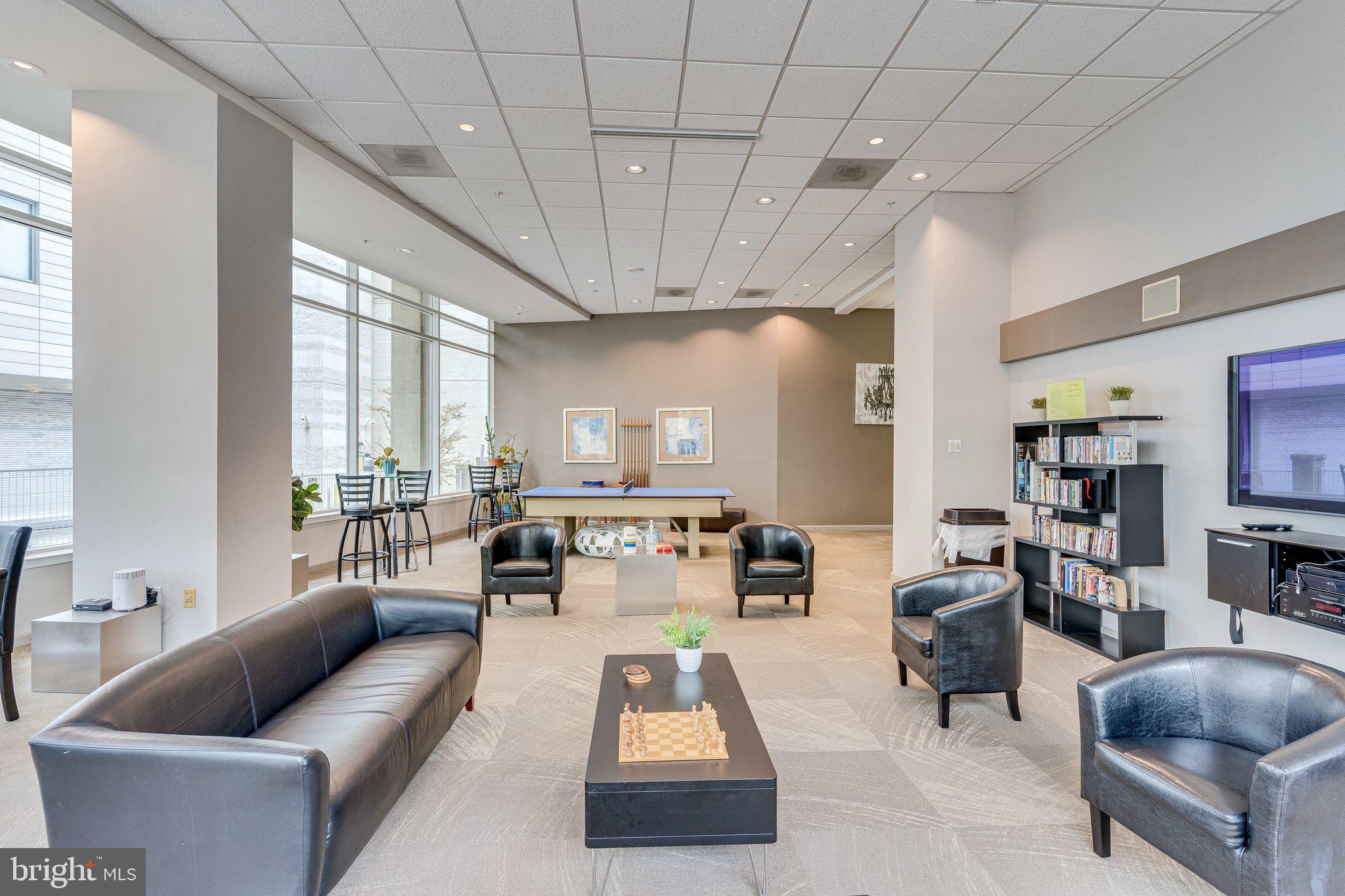 930 Wayne Avenue, Unit 1009 Silver Spring, MD 20910 - Photo 28 of 42 Community Room