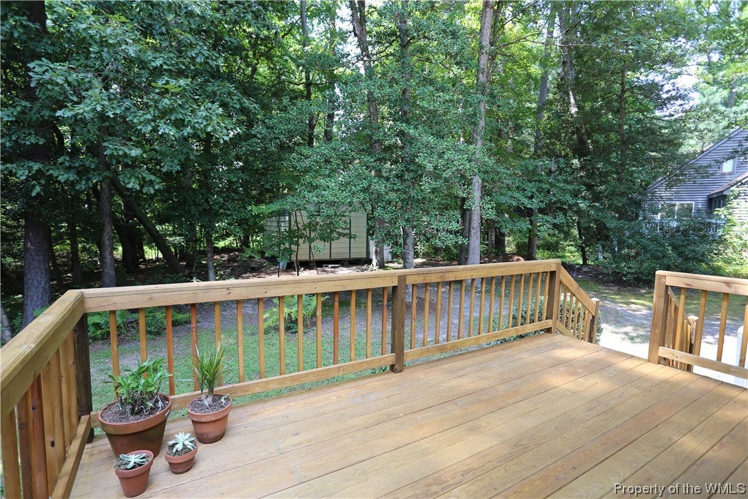 136 Old Field Road Williamsburg, VA 23188 - Photo 24 of 37 Gallery Image 24
