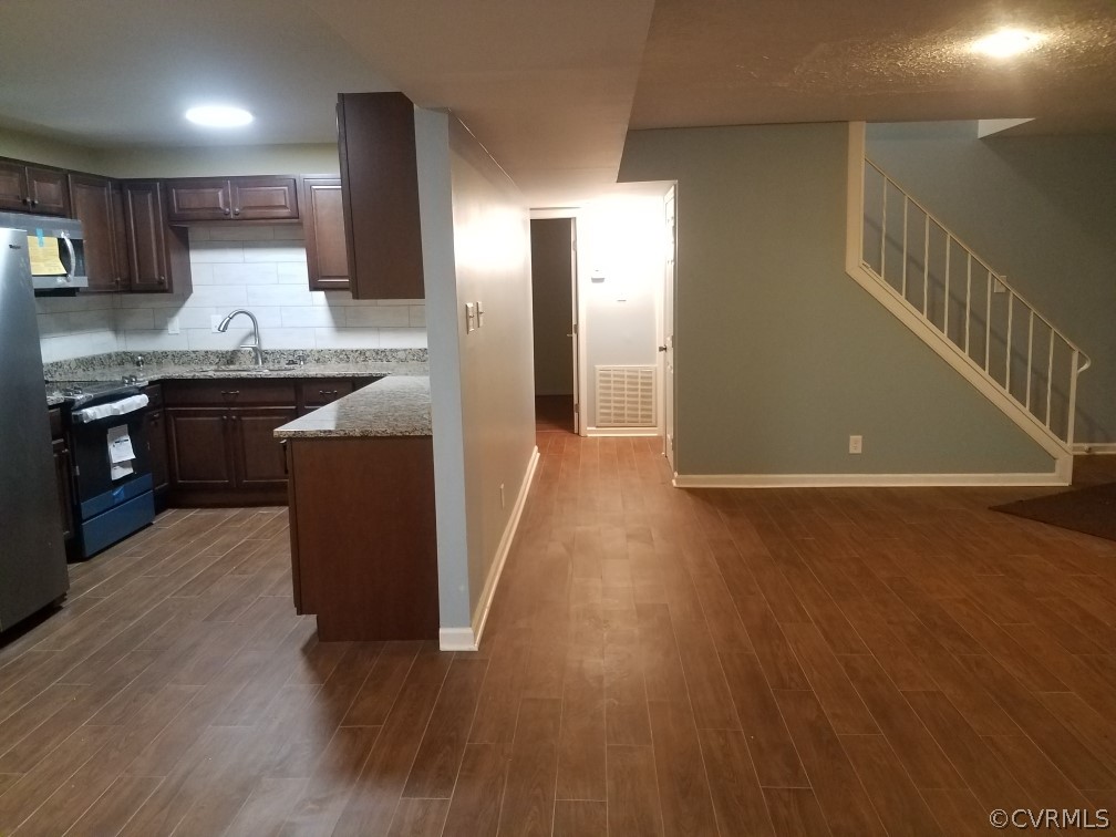 1203 Andover Road Henrico, VA 23229 - Photo 5 of 28 Gallery Image 5