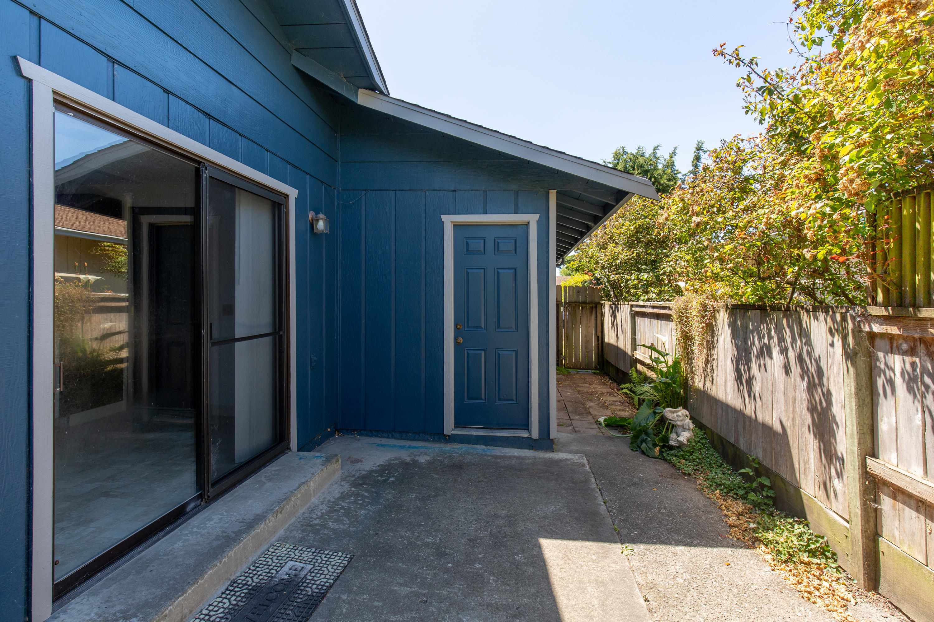 3484 Alliance Road Arcata, CA 95521 - Photo 27 of 28 5D3_0174-HDR_small