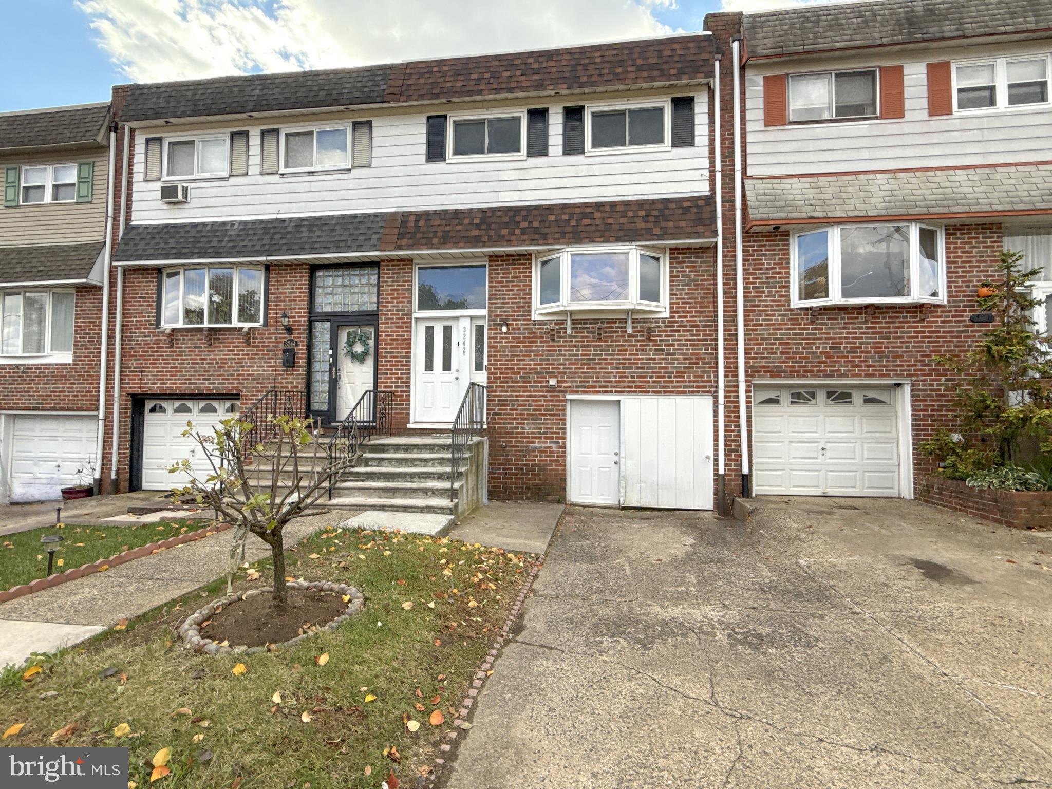 3242 Birch Road Philadelphia, PA 19154 - Photo 1 of 1 Gallery Image 1