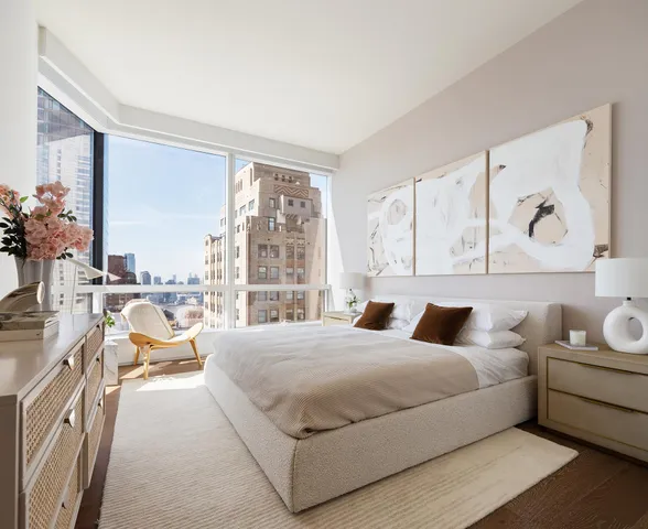 $2,395,000 | 77 Greenwich Street, Unit 38B | Financial District