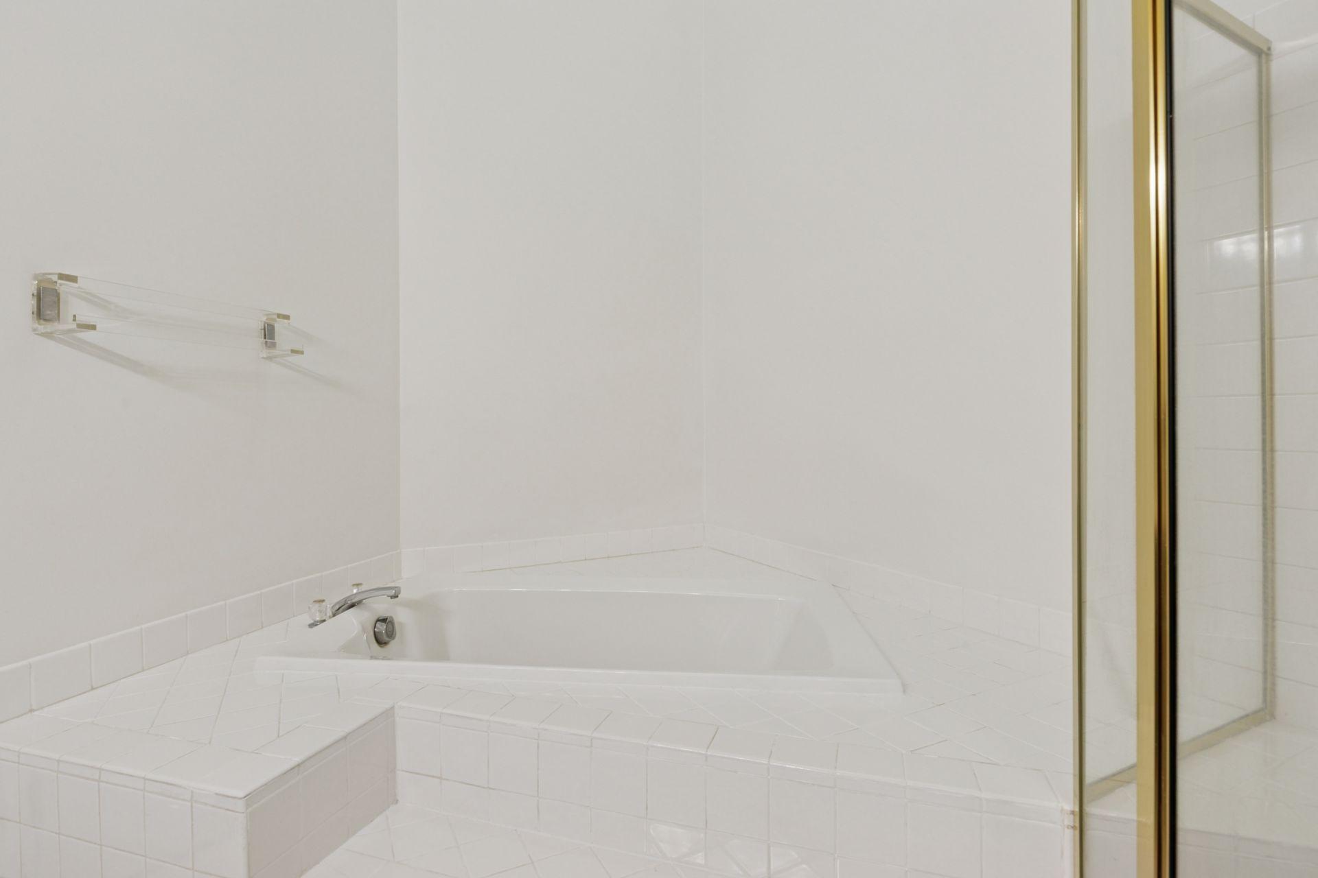 7406 Cahill Road Edina, MN 55439 - Photo 20 of 52