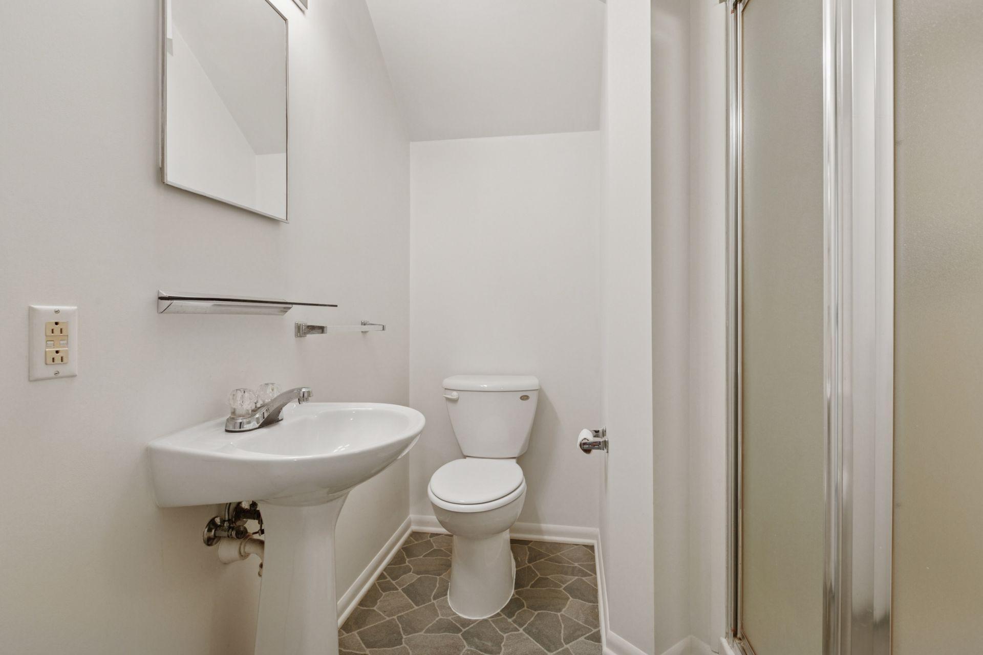 7406 Cahill Road Edina, MN 55439 - Photo 32 of 52